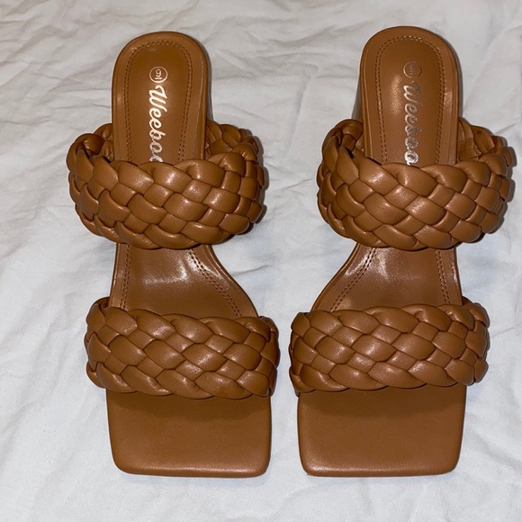 square toe kitten heel - Picture 1 of 4